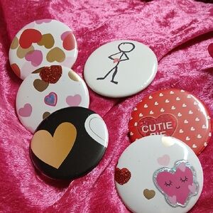 Heart-Themed Kids Button Set